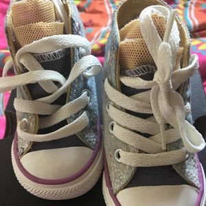 Converse baby shoes